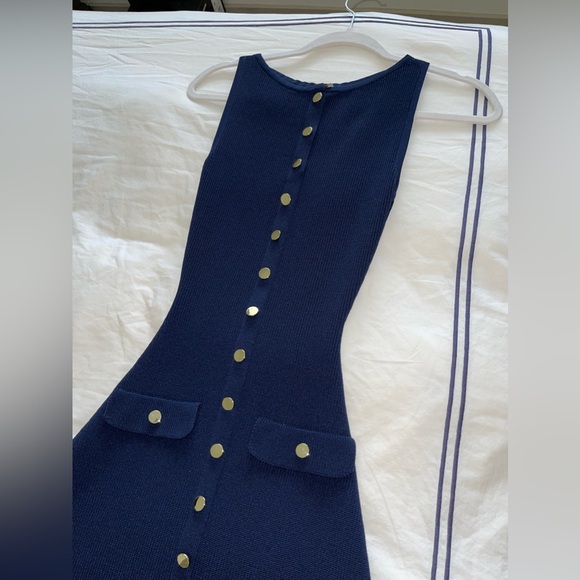 MESHKI SAWYER DRESS IN NAVY - Picture 5 of 7